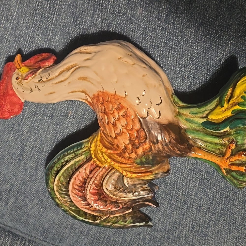 Sur La Table Italian Hand-Painted Ceramic Rooster, Size 12"x5"x15",Retail 399,99 - Picture 9 of 9